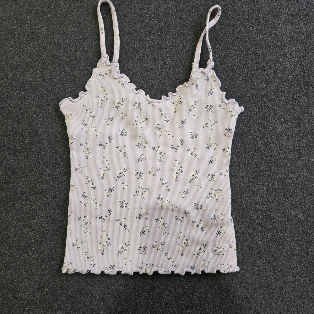 Hollister Floral Lavender Women's Top